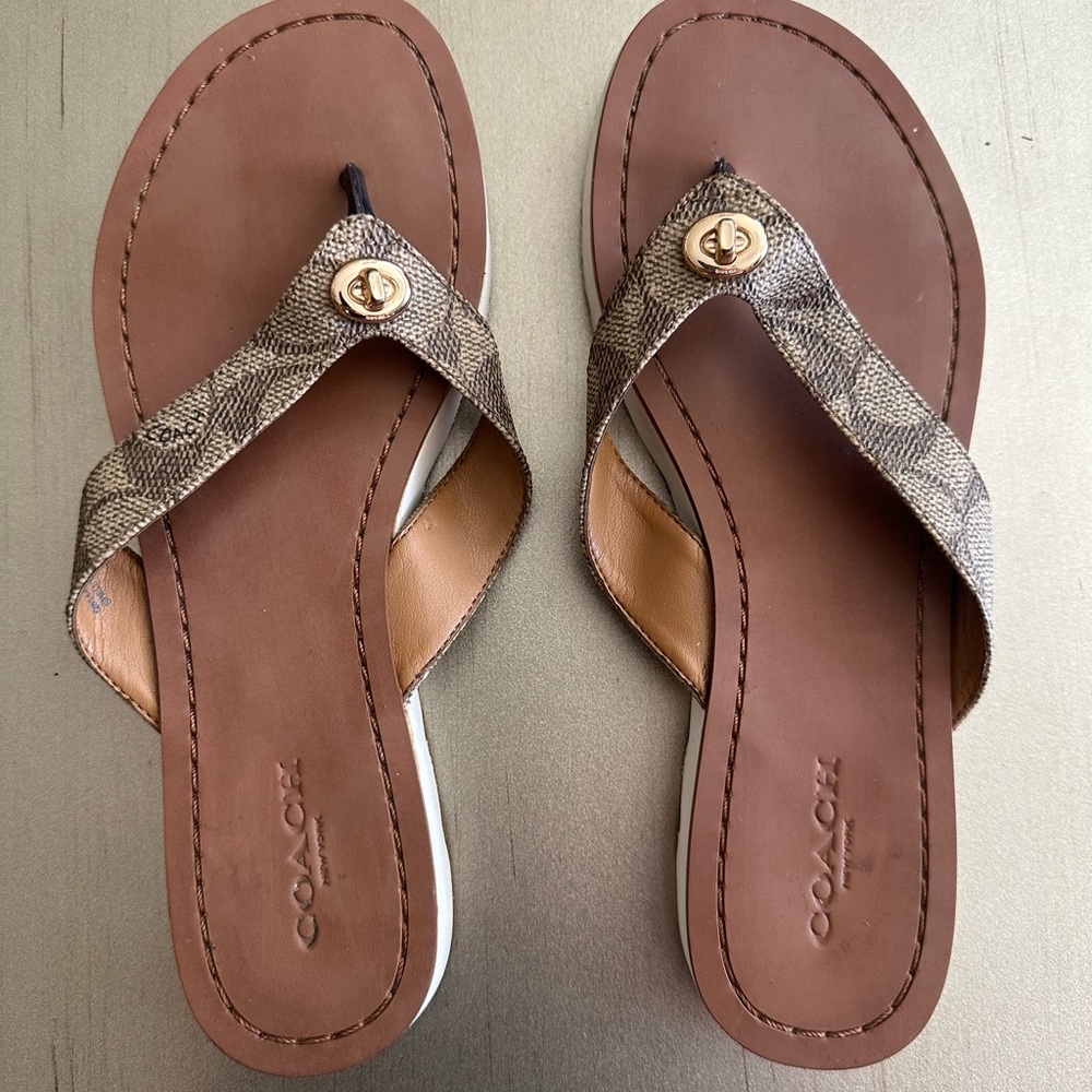 Coach Brand Shelly Sandals Size 6